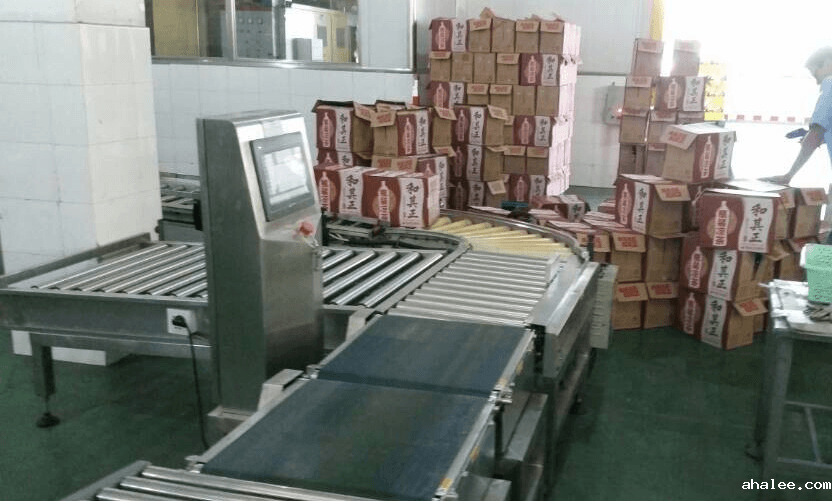 整箱饮料缺件少件-称重检测机解决方案
